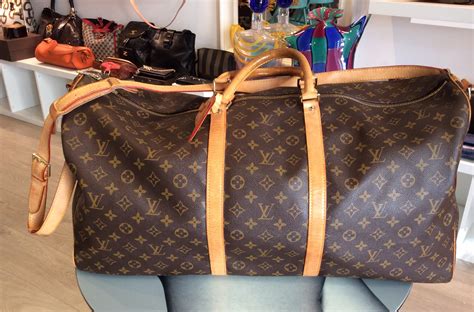 borsone louis vuitton fenzi|louis vuitton counterfeit.